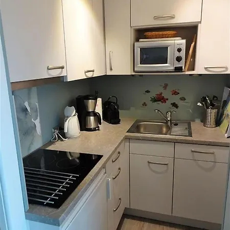 Apartment Ferienwohnung-f-8-7-0f0807 Heiligenhafen